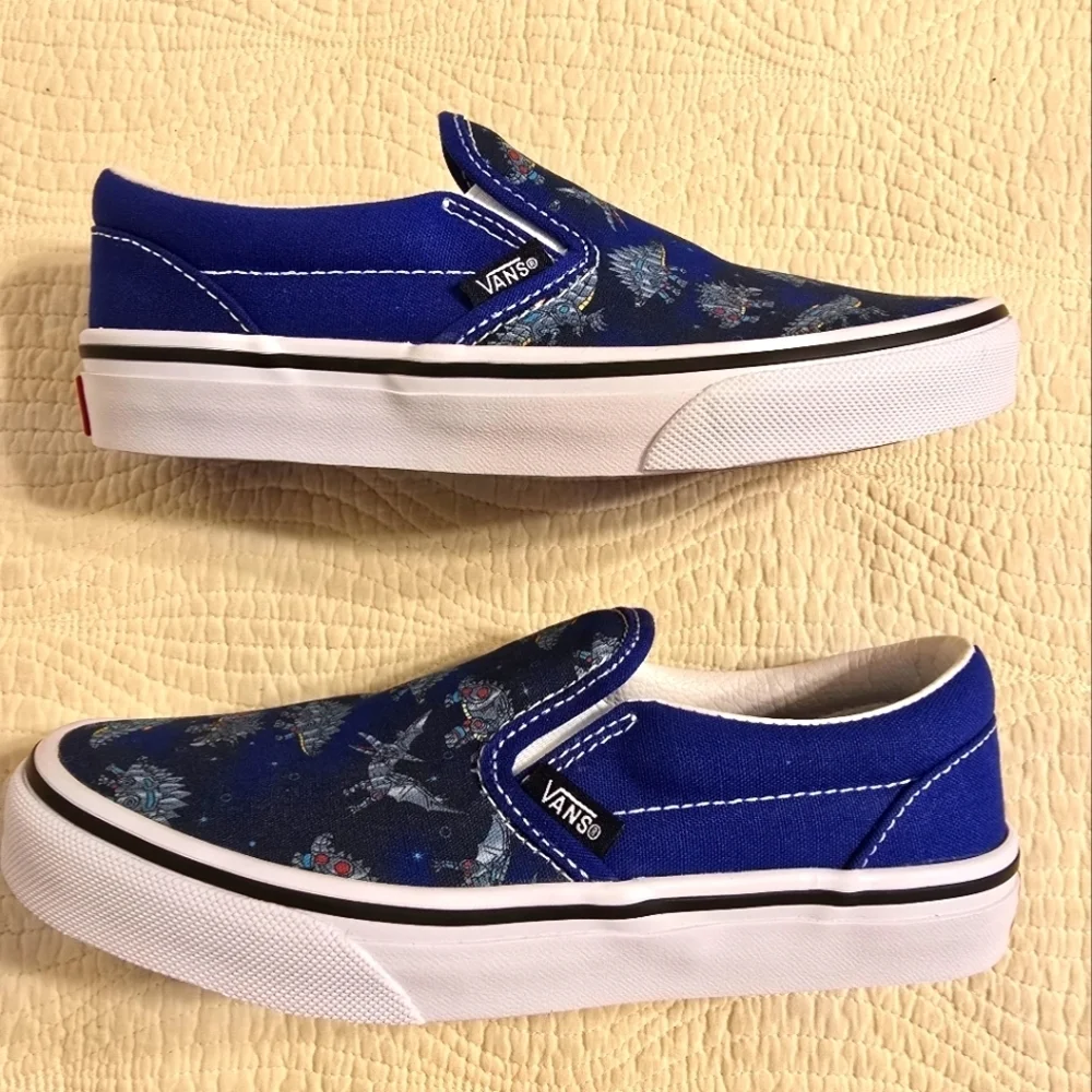 NWOT Vans Kids Dinosaur Classic Slip-On Sneakers